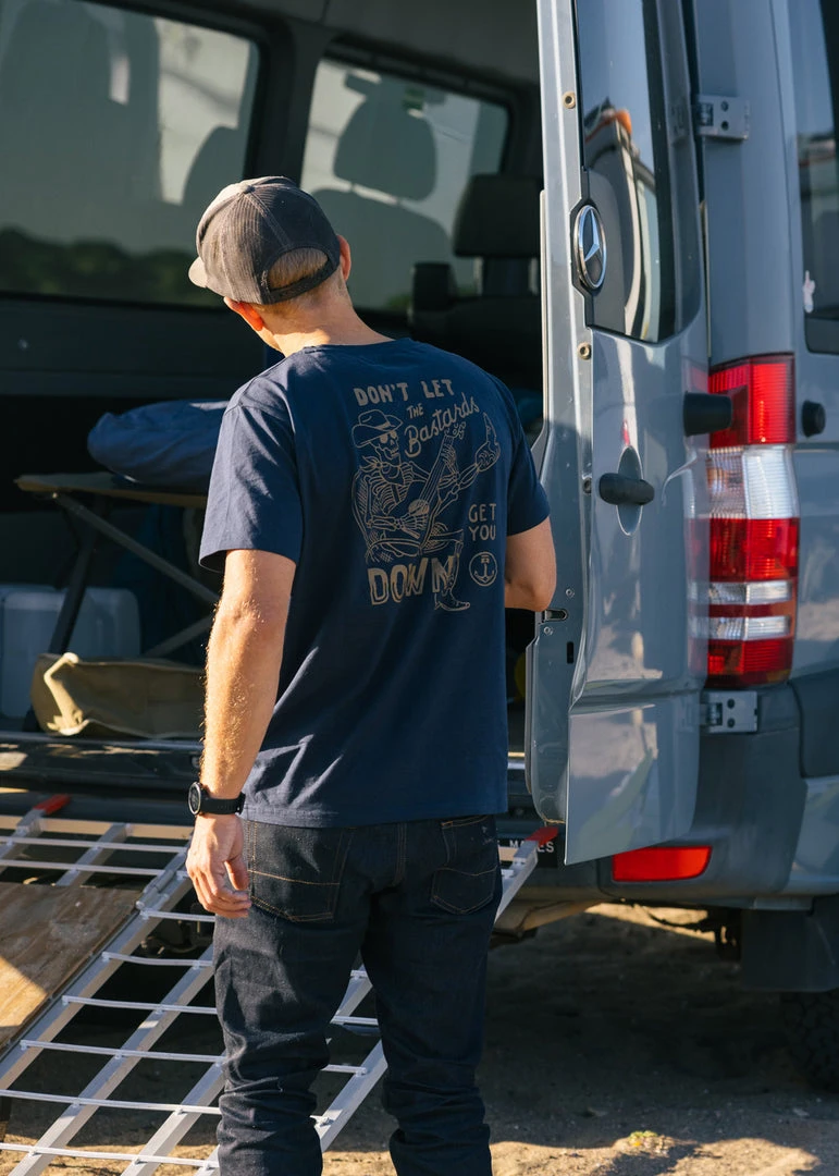 Iron & Resin The Bastards Pocket Tee 7 Iron & Resin The Bastards Pocket Tee