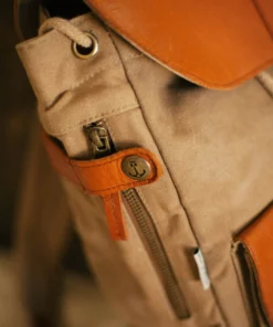 Iron & Resin Camp Bag 12 Iron & Resin Camp Bag