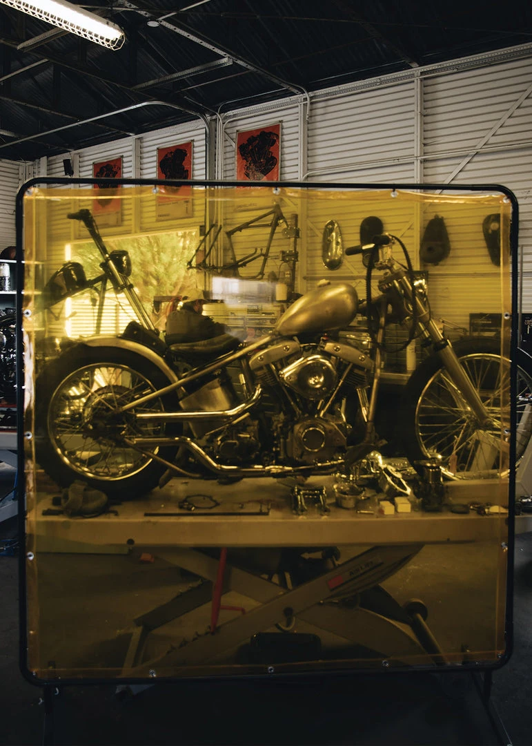 Iron & Resin Hayes Tee All Apparel 3 Iron & Resin Hayes Tee All Apparel