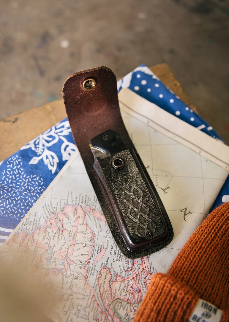 Iron & Resin Outback Knife 6 Iron & Resin Outback Knife