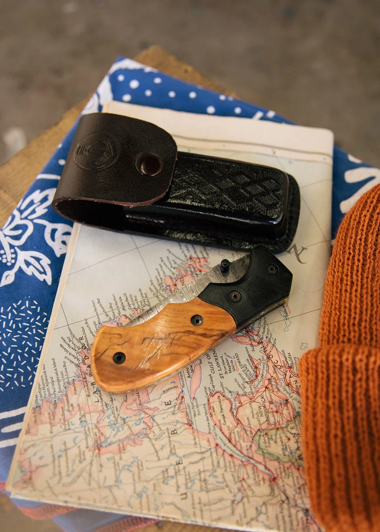 Iron & Resin Outback Knife 7 Iron & Resin Outback Knife