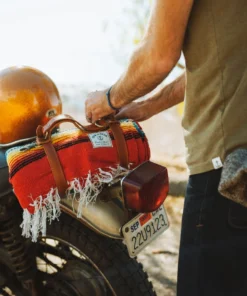 Iron & Resin All Apparel Leather Blanket Roll