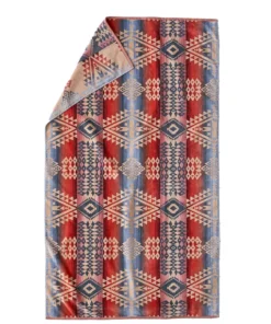 Pendleton Woolen Mills Pendleton Canyonlands Desert Sky Oversized Jacquard Towel All Apparel