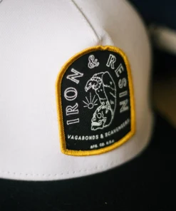 Iron & Resin All Apparel Scavenger Hat