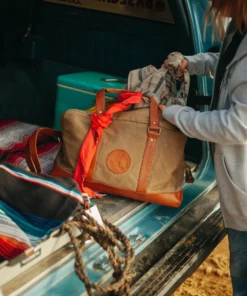 Iron & Resin The Getaway Bag